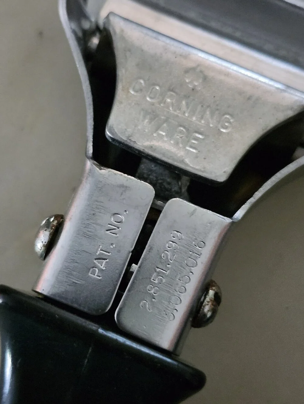Vtg Corning Ware Detachable Pot Handles Set Of 2